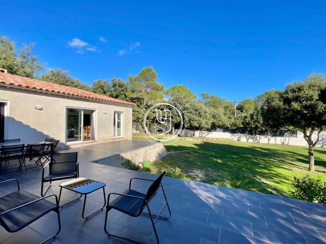 Maison vente à Nîmes, Uzès