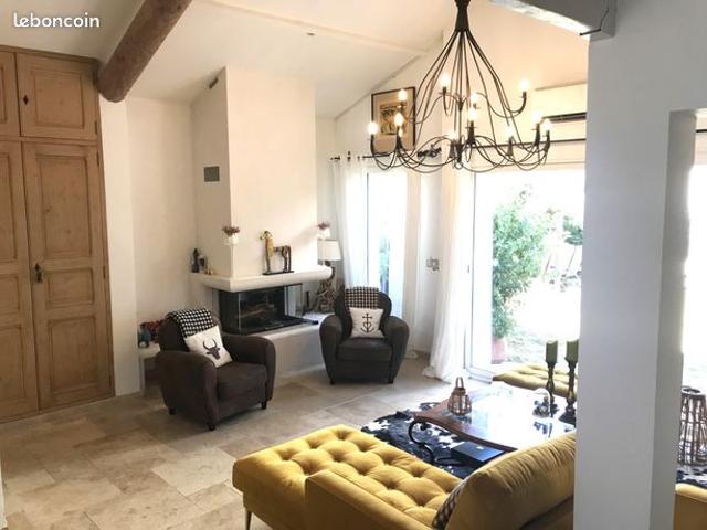 Maison vente à Arles, Saintes-maries-de-la-mer