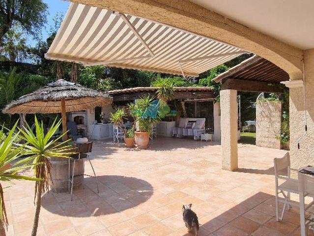 Maison vente à Arrondissement de Draguignan, Sainte-maxime