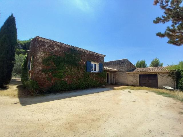Maison vente à Nîmes, Uzès