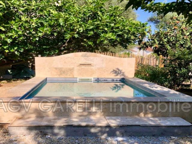 Maison vente à Arrondissement de Toulon, Le Revest-les-eaux