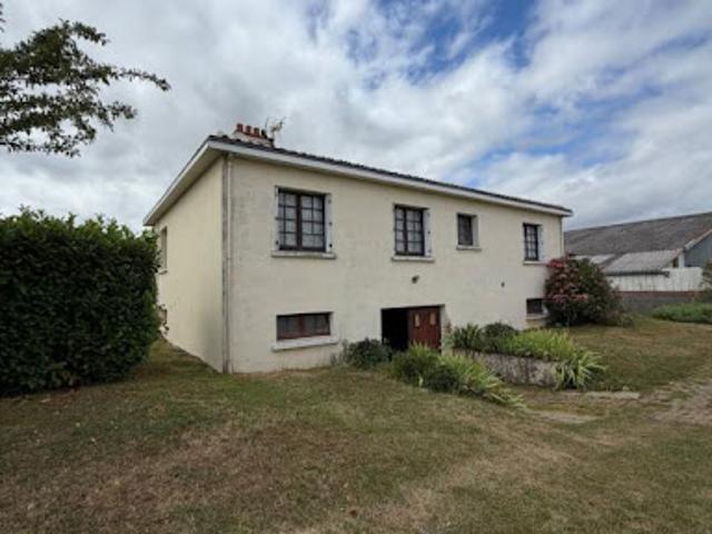 Maison vente à Fontenay-le-Comte, Saint-jean-de-beugné