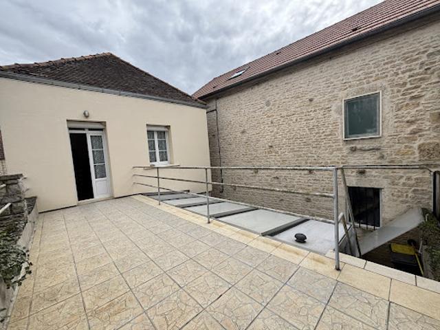 Maison vente à Montbard, Sainte-colombe-sur-seine