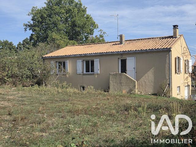 Maison vente à La Viallière, La Ferrière