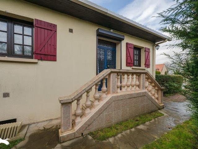 Maison vente à Pontoise, Mériel