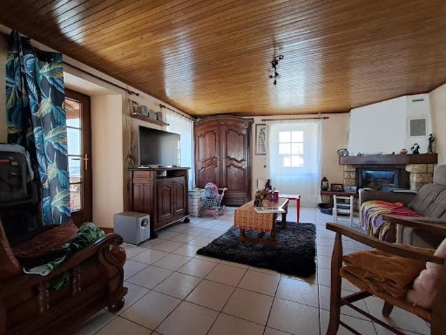 Maison vente à Millau, Laval-roquecezière
