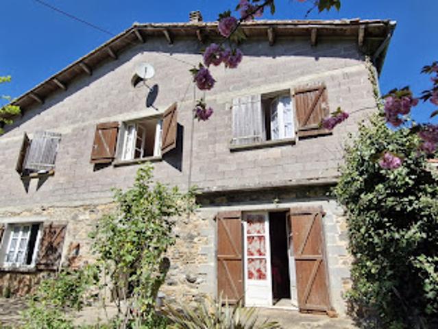 Maison vente à Confolens, Saint-christophe
