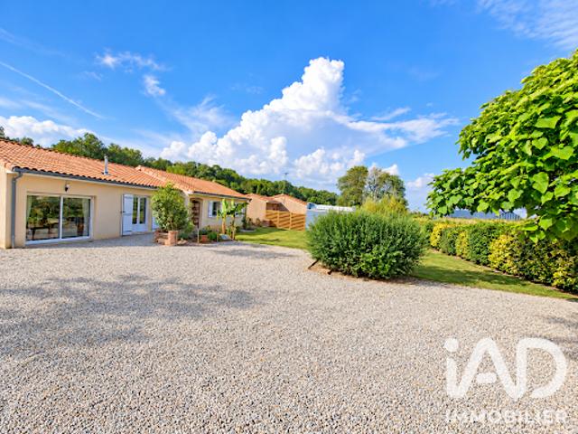 Maison vente à Angenay, Vouzailles