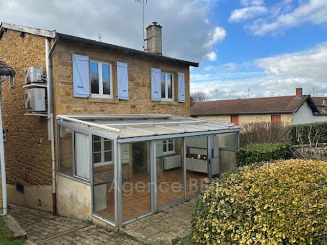 Maison vente à Saint-denis-de-cabanne, Les Carrières
