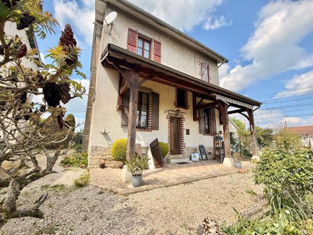 Maison vente à Dijon, Genlis