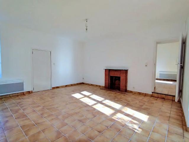 Maison vente à Nantes, Lège
