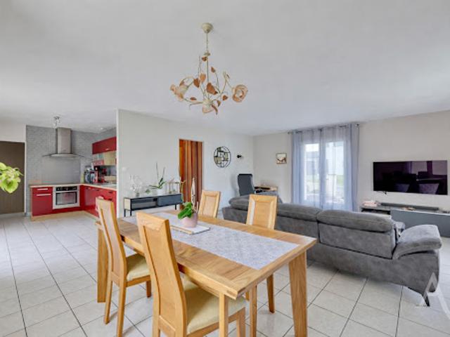 Maison vente à La Roche-sur-Yon, Les Essarts