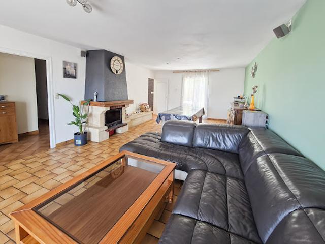 Maison vente à Cholet, Saint-pierre-montlimart