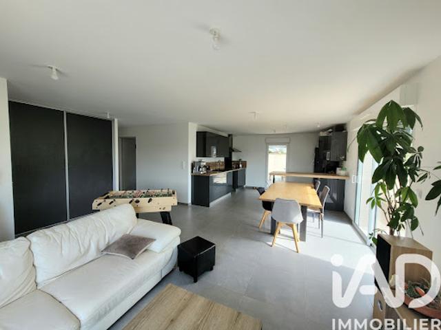 Maison vente à Roanne, Regny
