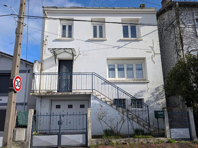 Maison vente à Saintes