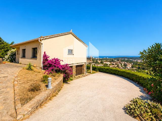 Maison vente à Arrondissement de Toulon, Bormes-les-mimosas