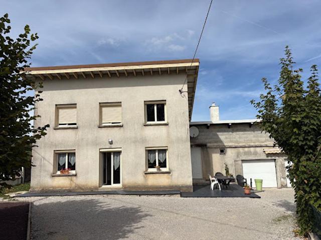 Maison vente à Les Ronchaux, Étival