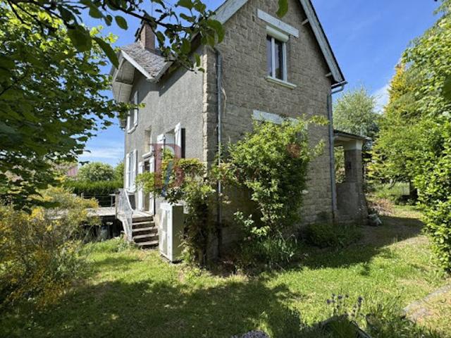 Maison vente à Ussel, Montaignac-saint-hippolyte