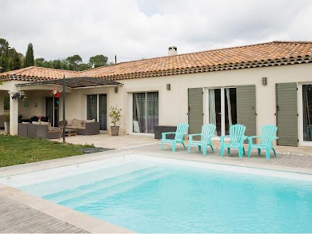 Maison vente à Apt, Cheval-blanc