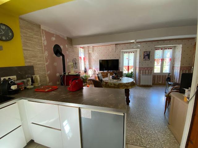 Maison vente à Les Grands Prés, Lingé