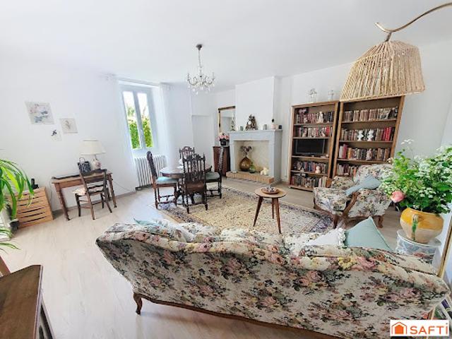 Maison vente à Le Moulin, Saint-estèphe