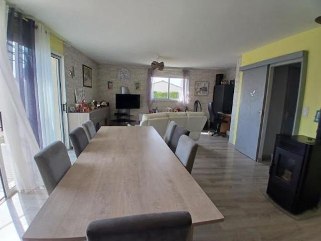 Maison vente à La Roche-sur-Yon, Les Landes-genusson