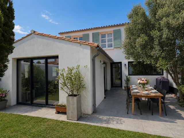 Maison vente à La Rochelle, Loix