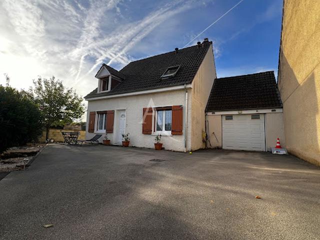 Maison vente à La Perrouze, Lux