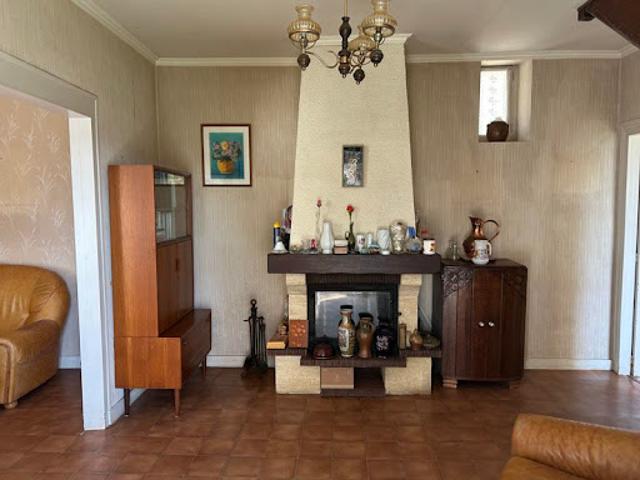 Maison vente à Nontron, Saint-martial-d'albarède