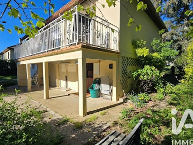 Maison vente à Montluçon, Vallon-en-sully