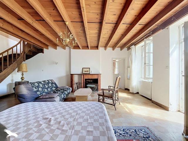 Maison vente à Priaires, Val-du-Mignon