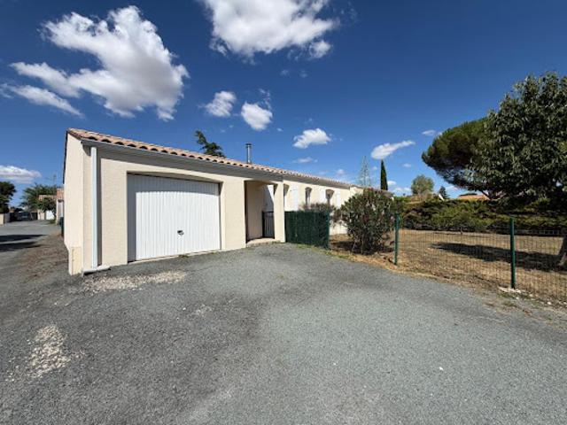 Maison vente à Saintes, Saint-georges-des-coteaux