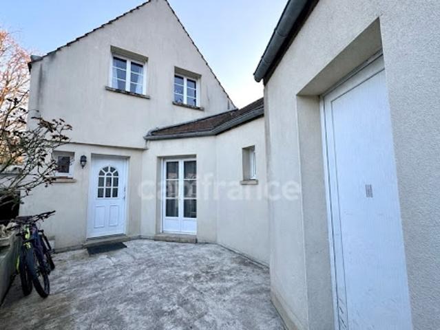Maison vente à Soissons, Courmelles
