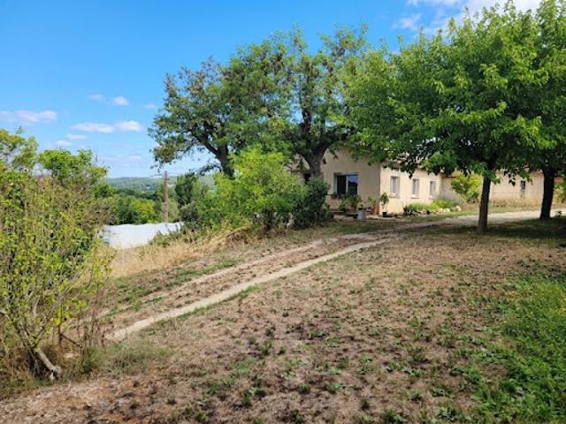 Maison vente à Douelle, Lot
