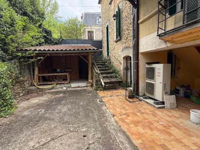 Maison vente à Sarlat-la-Canéda, Le Bugue