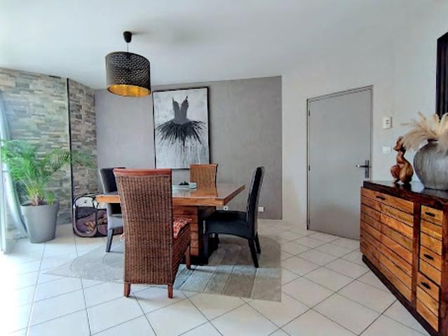 Maison vente à Nantes, Lège