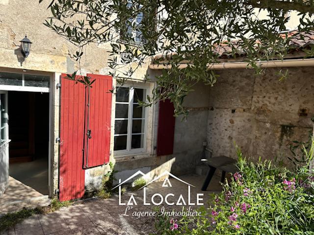 Maison vente à Angoulême, Montbron