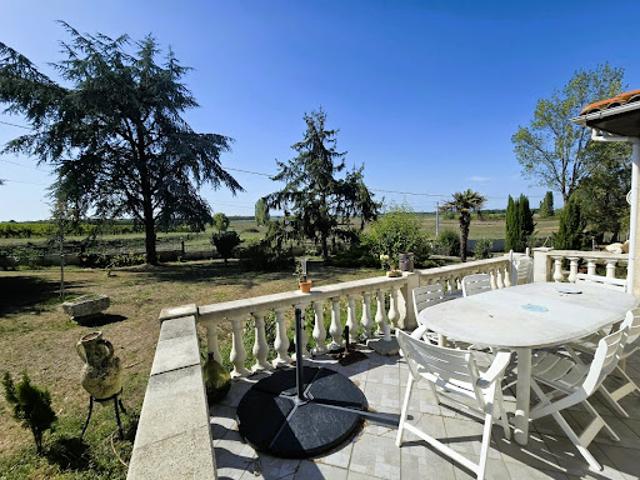 Maison vente à Blaye, Fours