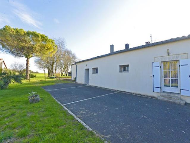 Maison vente à Saintes, Semussac