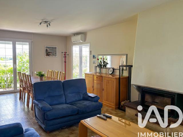 Maison vente à Angers, Soulaire-et-bourg