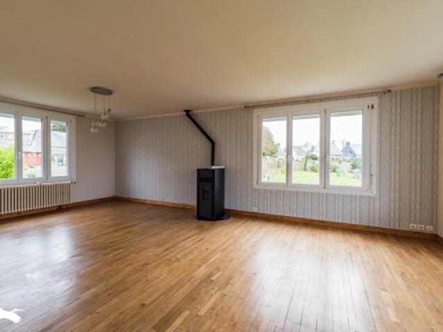 Maison vente à Gwenezhan, Bégard