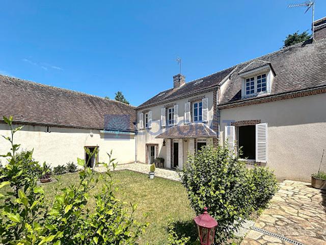 Maison vente à Mortagne-au-Perche, Charencey