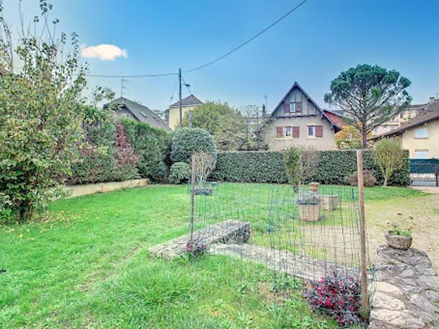 Maison vente à Saint-Julien-en-Genevois, Ville-la-grand