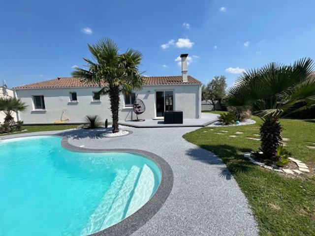 Maison vente à Saintes, Le Chay