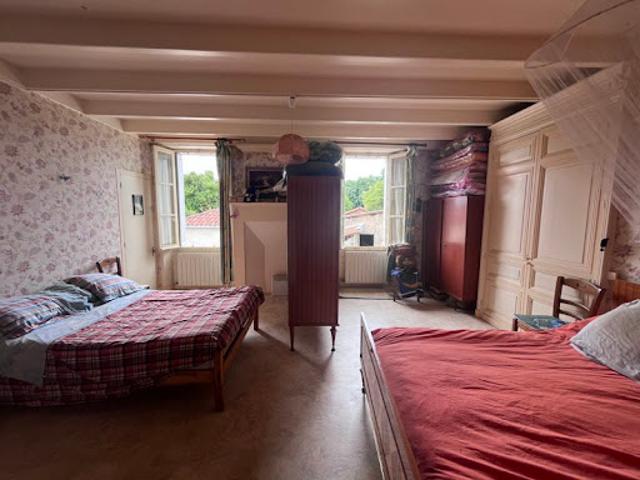 Maison vente à Angoulême, Bors(canton De Montmoreau-saint-cybard)