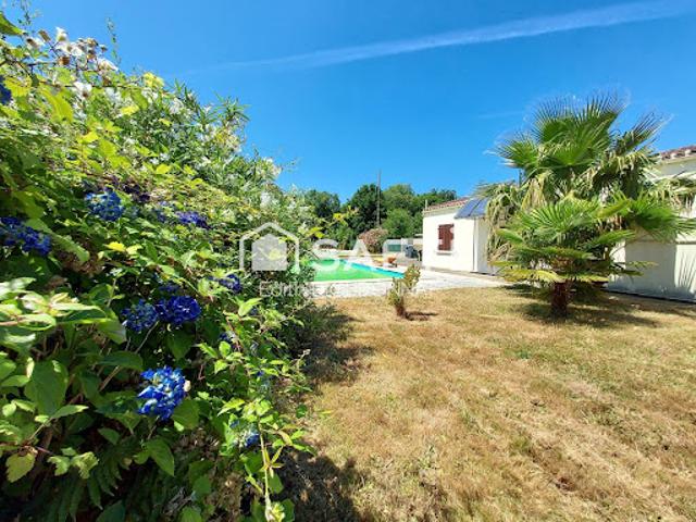 Maison vente à Le Champ-saint-père