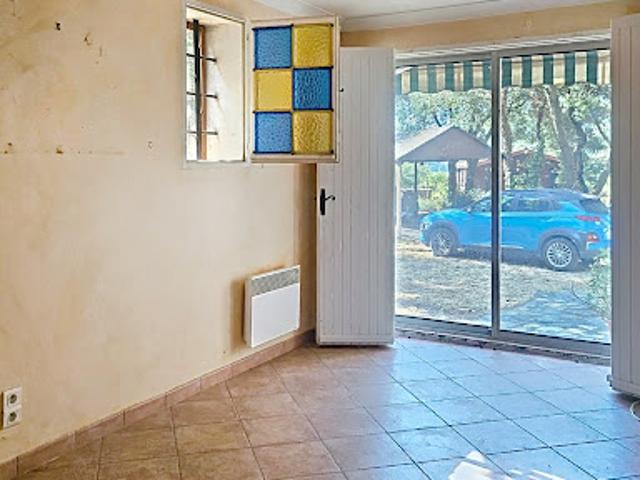 Maison vente à Carpentras, Uchaux
