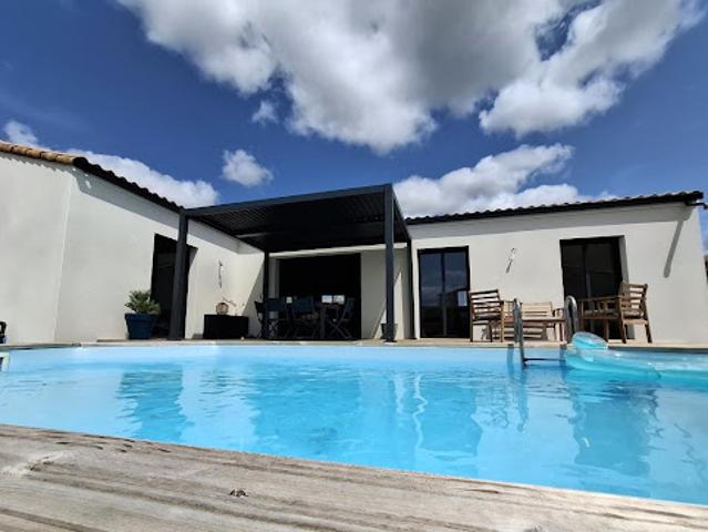 Maison vente à Saintes, Médis