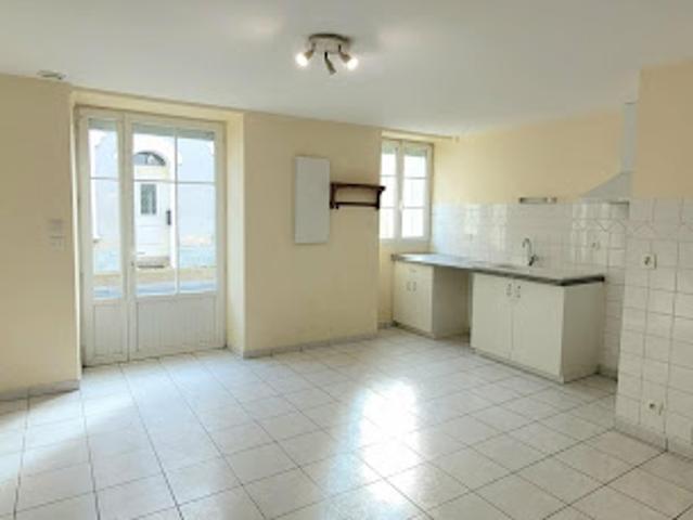 Maison vente à Poitiers, Nieuil-l'espoir