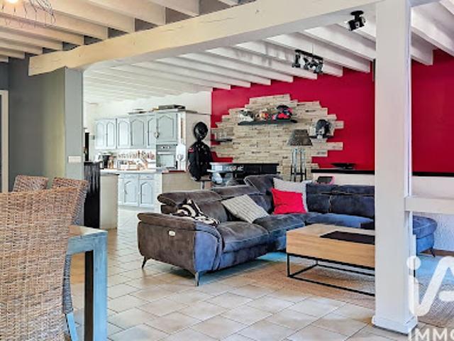 Maison vente à Fontainebleau, Flagy